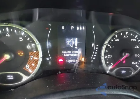 2019 Jeep Renegade Upland 4X4 z USA, uszkodzony, nr VIN ZACNJBABXKPK28404